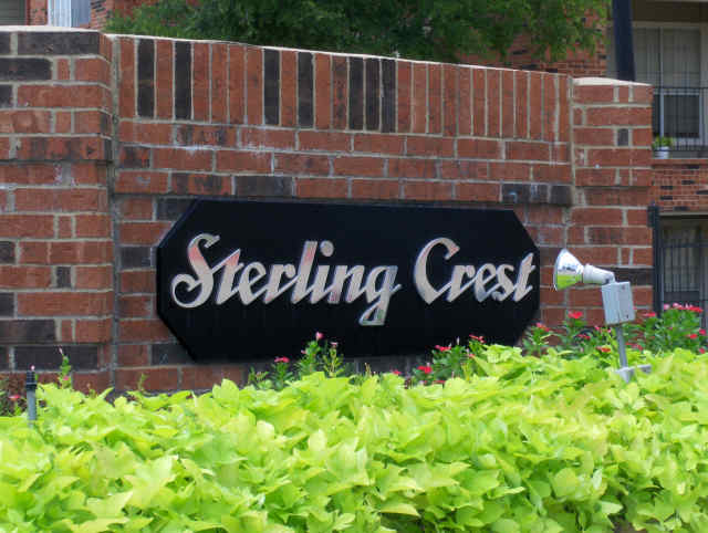 Sterling Crest Apartments